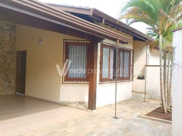 Casa com 3 quartos à venda no Jardim Panorama, Valinhos , 182 m2 por R$ 1.010.000