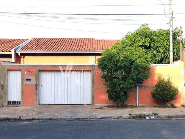 Casa com 4 quartos à venda na Rua Adolfo Segallio, 298, Jardim Nilópolis, Campinas, 230 m2 por R$ 560.000