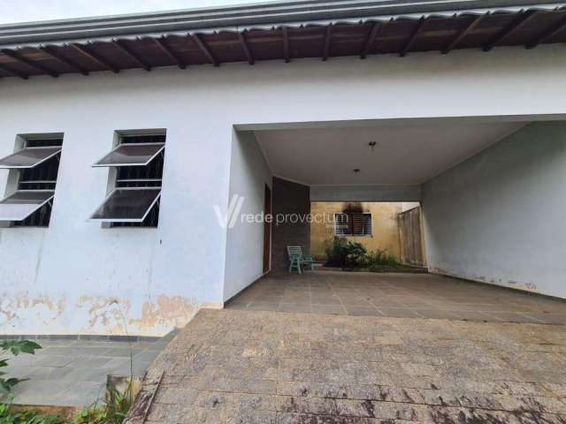 Casa com 3 quartos à venda na Vila Moletta, Valinhos , 155 m2 por R$ 585.000