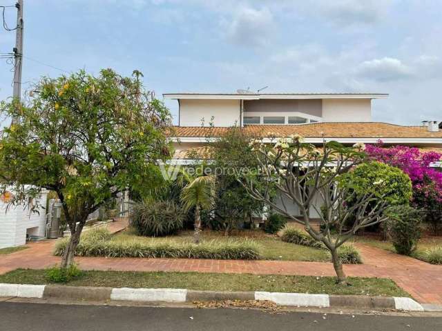 Casa com 6 quartos à venda na Alameda Jequitibá, 1750, Condomínio Moinho do Vento, Valinhos, 627 m2 por R$ 1.750.000