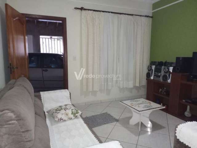 Casa com 5 quartos à venda no Parque Santana, Valinhos , 230 m2 por R$ 740.000