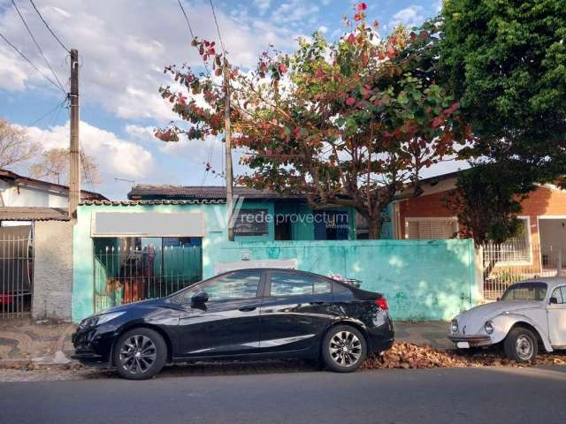 Casa com 2 quartos à venda na Vila Embaré, Valinhos , 124 m2 por R$ 500.000