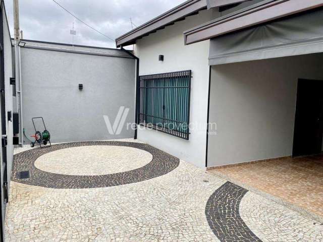 Casa comercial com 4 salas à venda na Rua Josias Pereira de Souza, 766, Vila Miranda, Sumaré, 200 m2 por R$ 950.000