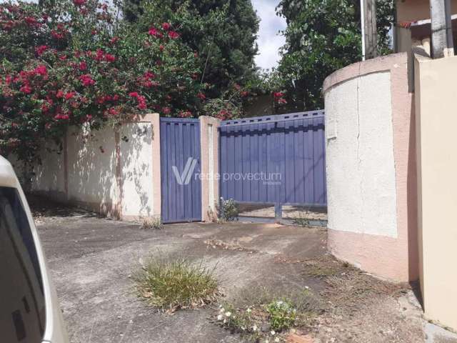 Casa com 3 quartos à venda na Ceará, 184, Jardim Celani, Valinhos, 225 m2 por R$ 750.000