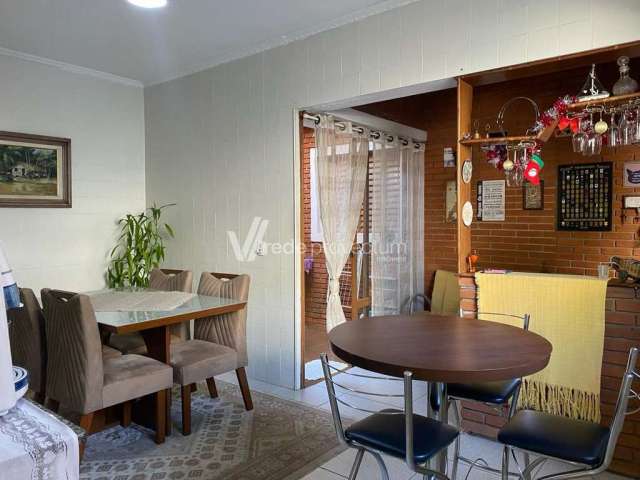 Casa com 3 quartos à venda no Jardim Ipaussurama, Campinas , 142 m2 por R$ 690.000