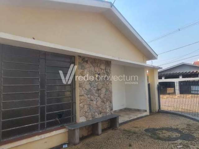 Casa comercial com 3 salas à venda no Jardim Bela Vista, Valinhos , 156 m2 por R$ 590.000