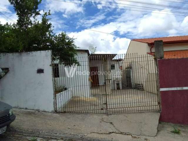 Casa com 2 quartos à venda na Vitório Baron, 4, Jardim das Figueiras, Valinhos, 104 m2 por R$ 400.000