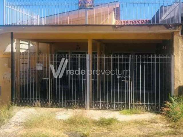 Casa com 3 quartos à venda na Rua Doutor Silva Mendes, 160, Vila Industrial, Campinas, 120 m2 por R$ 360.000