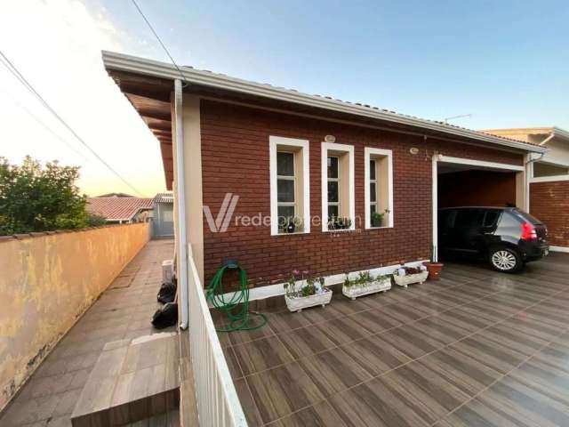 Casa com 3 quartos à venda na Vila Aeroporto, Campinas , 360 m2 por R$ 630.000