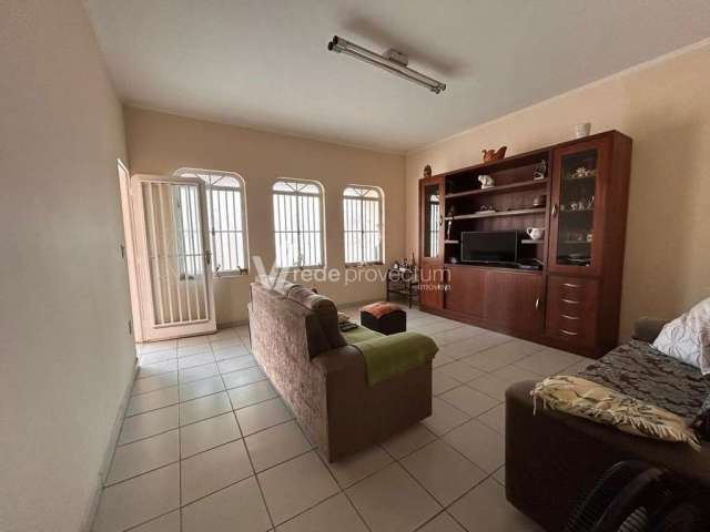 Casa com 3 quartos à venda no Jardim Nova Europa, Campinas , 187 m2 por R$ 880.000