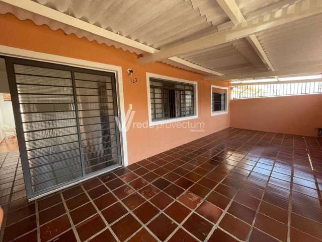 Casa com 3 quartos à venda na Rua Julia Segallio, 723, Jardim Eulina, Campinas, 145 m2 por R$ 495.000