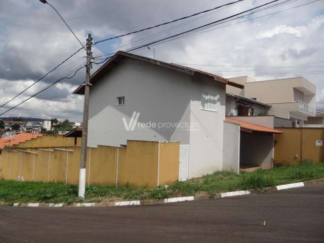 Casa em condomínio fechado com 3 quartos à venda na Rua José de Salles Pupo, 81, Colina dos Coqueiros, Valinhos, 197 m2 por R$ 800.000