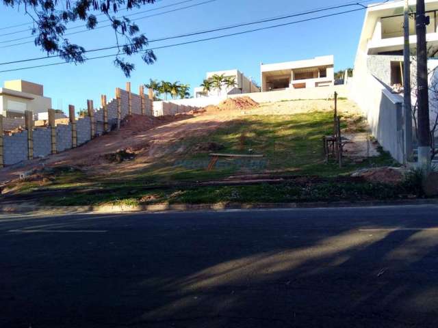 Terreno em condomínio fechado à venda na Rua Geraldo de Gasperi, 695, Portal do Lago, Valinhos por R$ 1.025.000