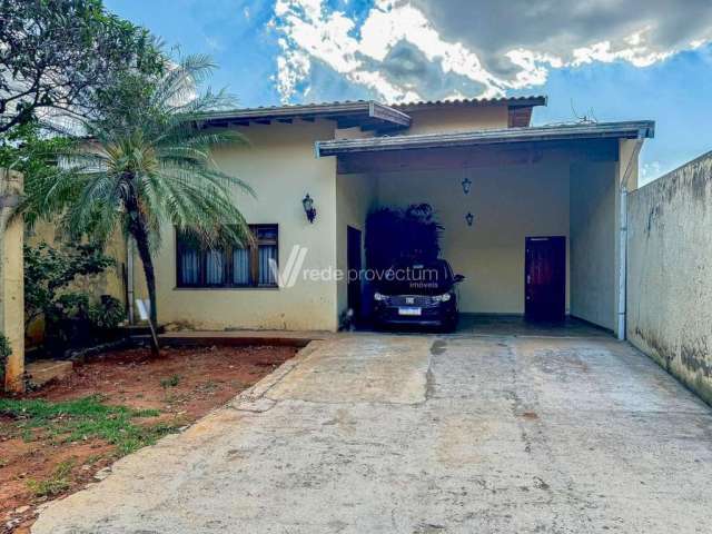 Casa com 4 quartos à venda no Parque das Flores, Campinas , 240 m2 por R$ 980.000