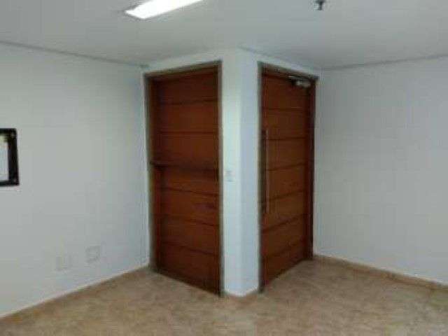 Conjunto comercial - 140 m² - 06 vagas - Berrini