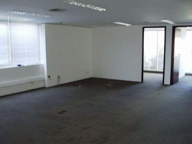 Conjunto Comercial de 190 m² na Berrini - Ideal para Seu Negócio!