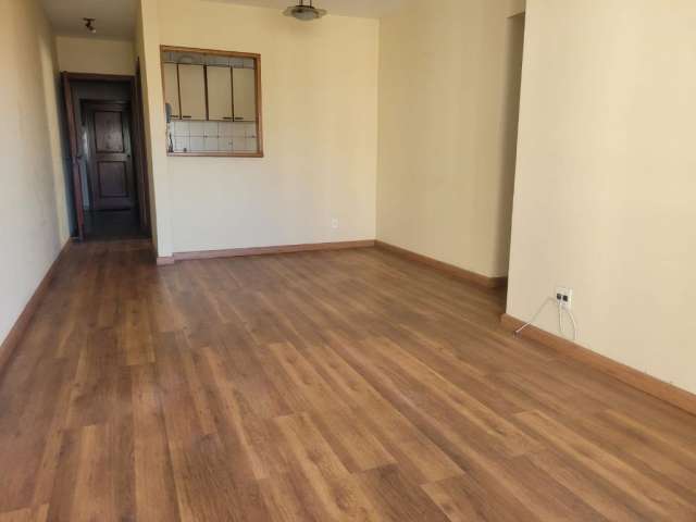 Apartamento na Vila Ema com 3 dormitórios, suíte e lazer completo.