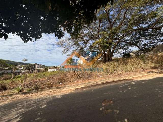 Terreno à venda no bairro Porto Seguro - Caratinga