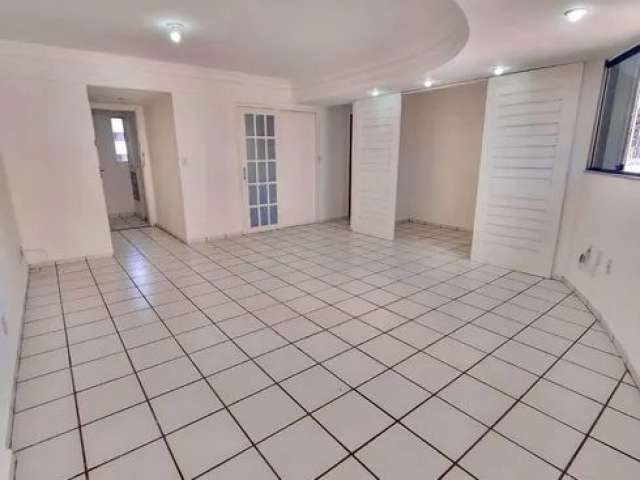 Excelente apartamento com 3 quartos sendo 2 suítes na Av. Abel Cabral