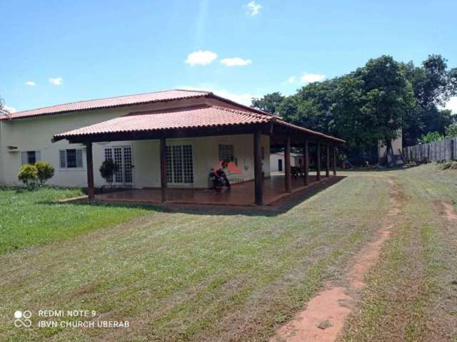 Chácara à venda, 3 quartos, 1 suíte, 4 vagas, Chácaras Mariitas - Uberaba/MG