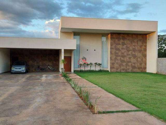 Casa à venda, 3 quartos, 3 suítes, 8 vagas, Jockey Park - Uberaba/MG