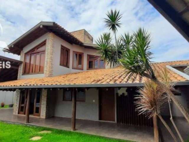 Casa com 3 dormitórios à venda, 428 m² por R$ 1.150.000,00 - Olinda - Uberaba/MG