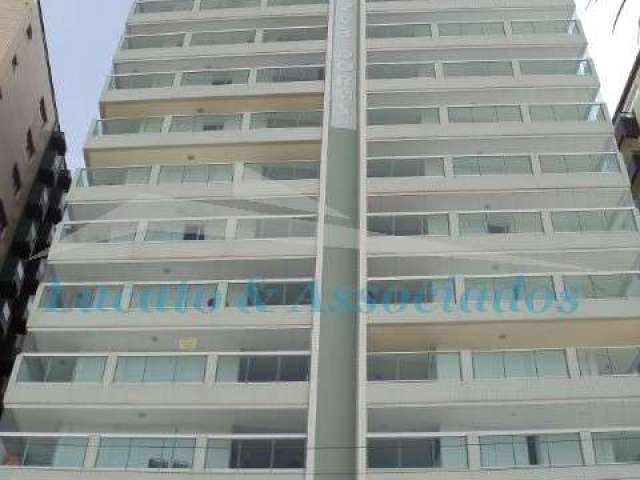 Apartamento Alto padrão no Campo da Aviação em Praia Grande SP, prédio Frente Mar 02 dormitórios, sendo 01 suite, sala 02 ambientes, 01 vaga