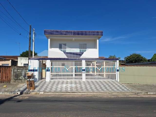 Imperdível oportunidade! Casa em condomínio à venda em Praia Grande-SP, bairro Samambaia, 2 quartos, 1 banheiro, 1 vaga de garagem.