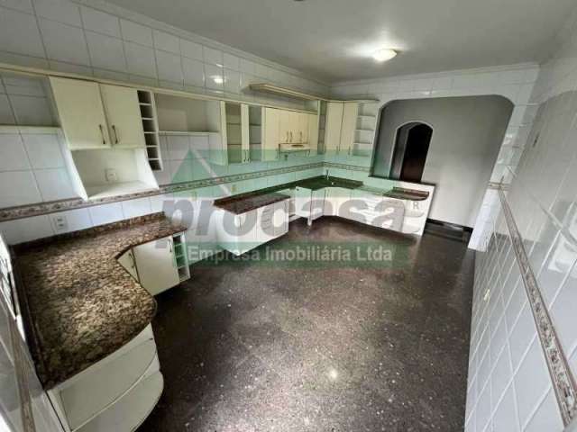 Casa com 4 quartos à venda no Japiim, Manaus , 612 m2 por R$ 1.200.000