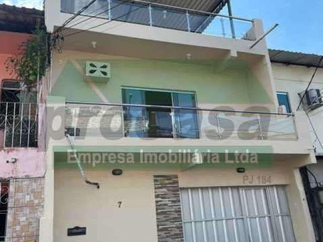 Casa com 4 quartos à venda no Petrópolis, Manaus , 260 m2 por R$ 350.000