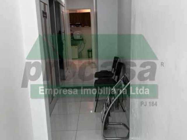 Casa comercial com 2 salas à venda no Petrópolis, Manaus , 180 m2 por R$ 320.000