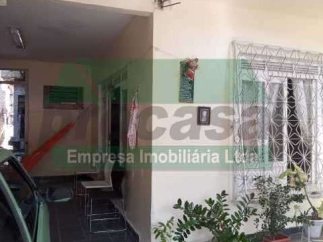 Casa com 5 quartos à venda no Cachoeirinha, Manaus , 304 m2 por R$ 500.000