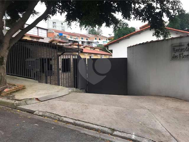 Condomínio com 2 quartos à venda em Vila Santos - SP