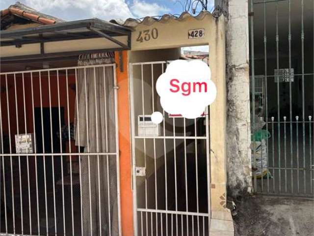 Casa de vila com 1 quartos para locação em Vila Mazzei - SP