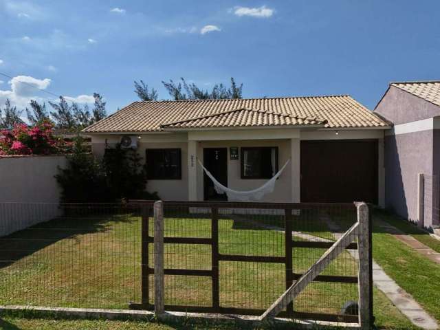 Casa com 3 quartos à venda na rua independencia, 232, Guarani, Capão da Canoa por R$ 700.000