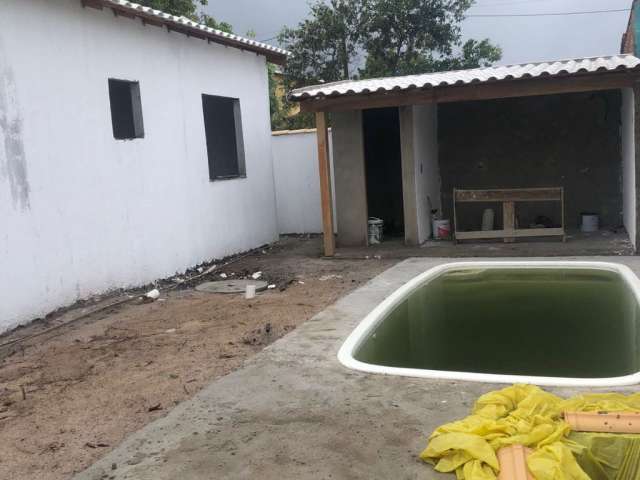 DR Linda casa pronta entrega 2 quartos sendo 1 suíte - Unamar - Cabo Frio/RJ