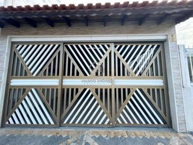 Casa à Venda em Praia Grande, mobiliada, 2 dormitórios, Jardim Imperador - R$486mil