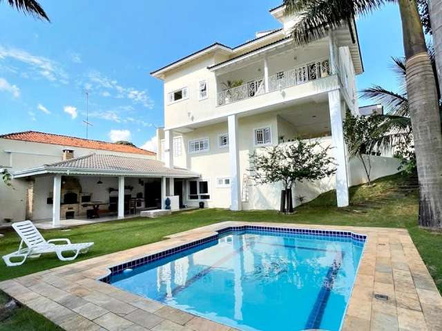 Casa estilo Mansão 600m², Piscina, Espaço Gourmet, 8 Vagas, Vila Rosália