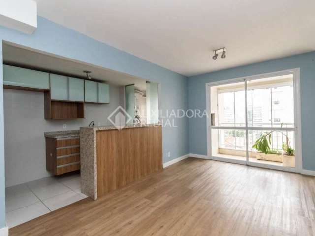 Apartamento com 1 quarto para alugar na Rua Jari, 740, Passo da Areia, Porto Alegre, 63 m2 por R$ 3.200