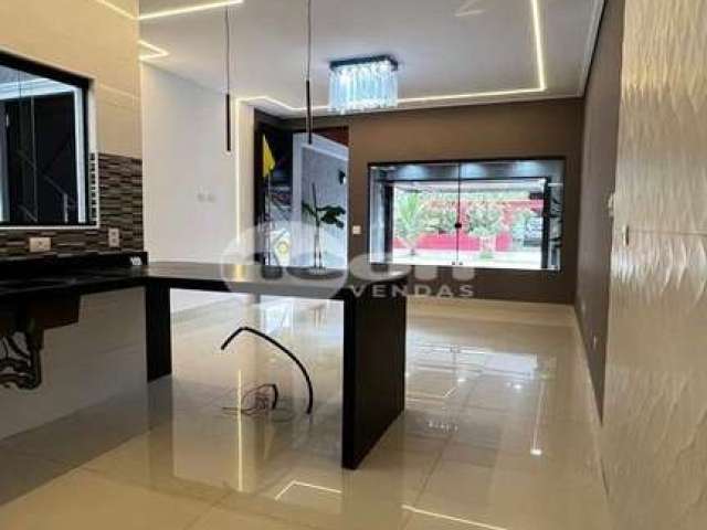 Casa com 3 quartos à venda na Rua Antônio Reinaldo Gonçalves, 349, Vila Caiçara, Praia Grande, 115 m2 por R$ 830.000