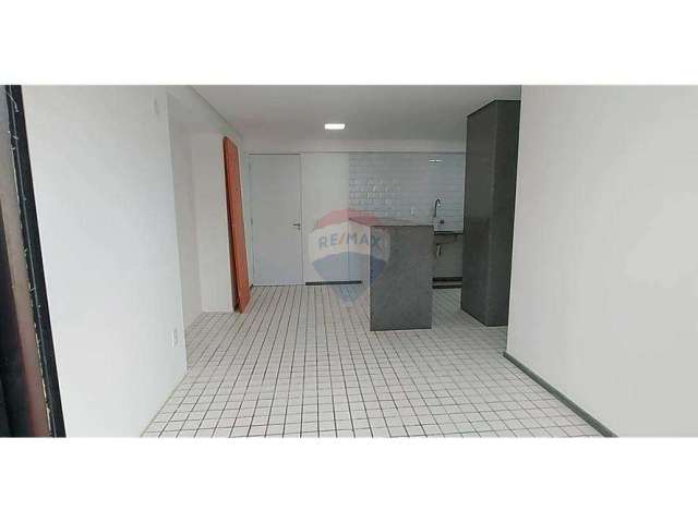 VENDO - Apartamento no Pina | Andar alto com vista mar | varanda | reformado | 62m² | 2 quartos