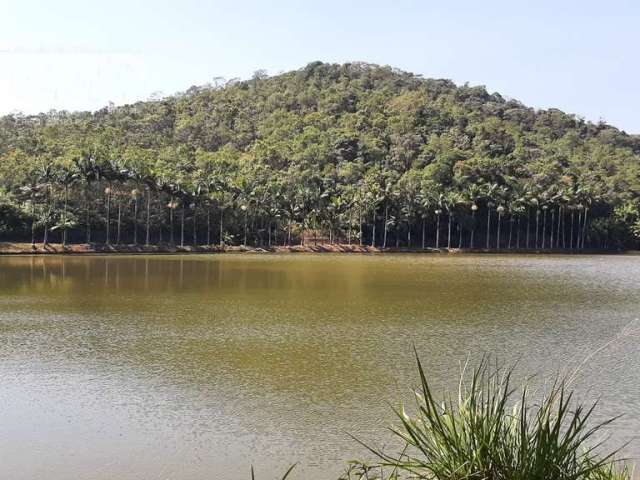 Fazenda à venda em Zona Rural - Juquiá com 125m², ideal para investimento.