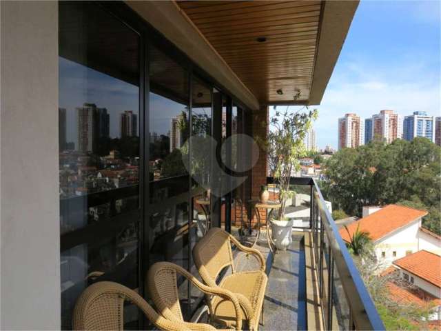 Apartamento com 4 quartos à venda em Vila Sônia - SP