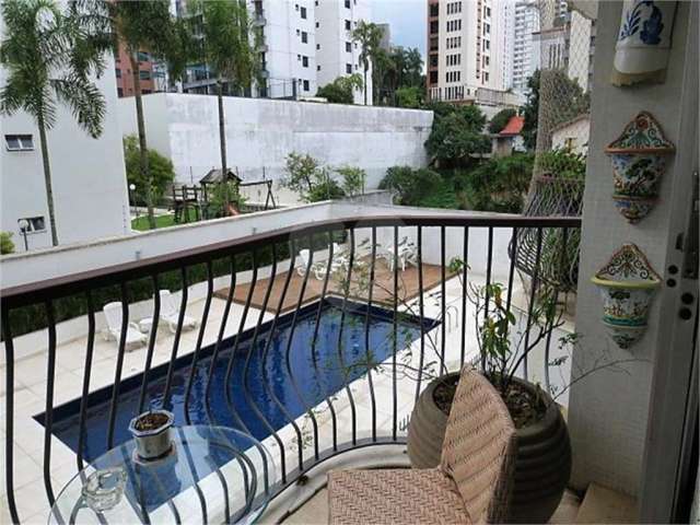 Apartamento com 3 quartos à venda em Real Parque - SP