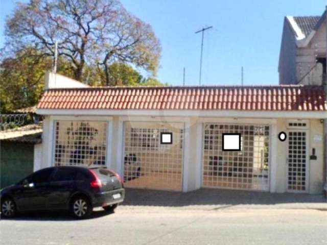 Casa com 6 quartos à venda em Parque Assunção - SP