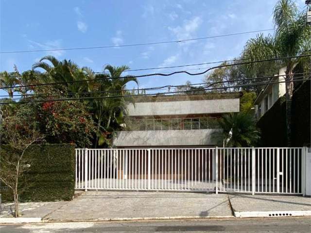 Casa com 3 quartos à venda em Fazenda Morumbi - SP