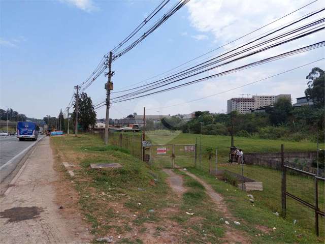 Terreno à venda em Jardim Gilda Maria - SP