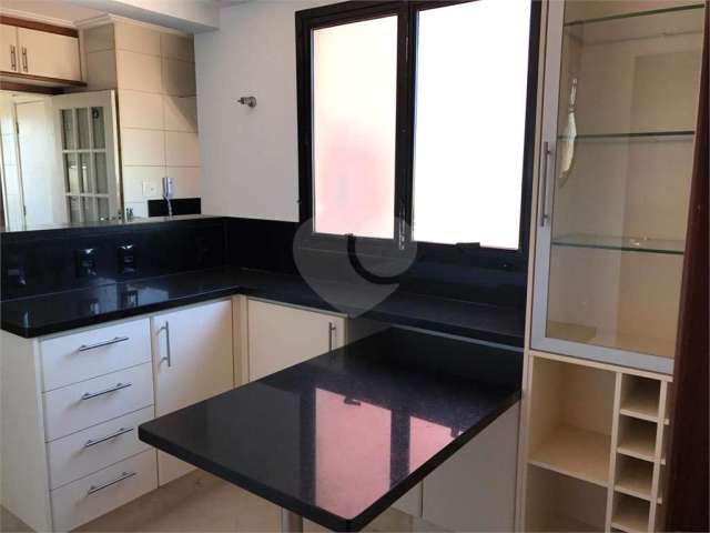 Apartamento com 3 quartos à venda em Vila Andrade - SP