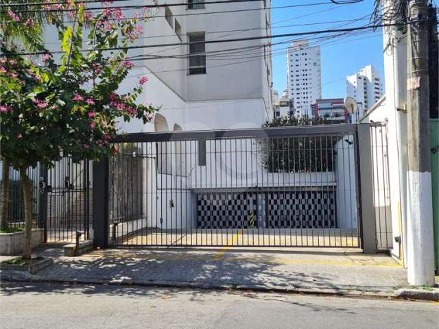 Apartamento com 3 quartos à venda ou para locação em Real Parque - SP