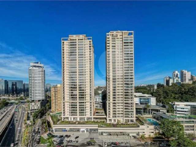 Apartamento com 4 quartos à venda em Real Parque - SP